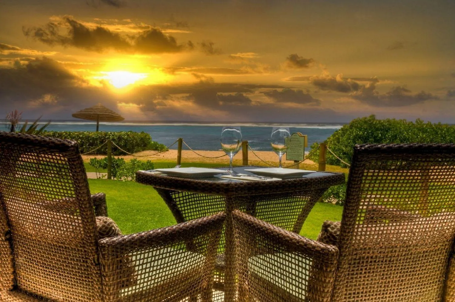 Waipouli Beach Resort Exquisite Luxury Garden View Large Yard Perfect For Families! Kapa'a Apartment